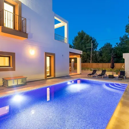 Alexandra * Talamanca (Ibiza)