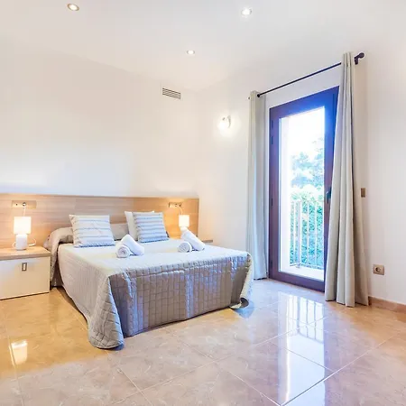 Alexandra * Talamanca (Ibiza)